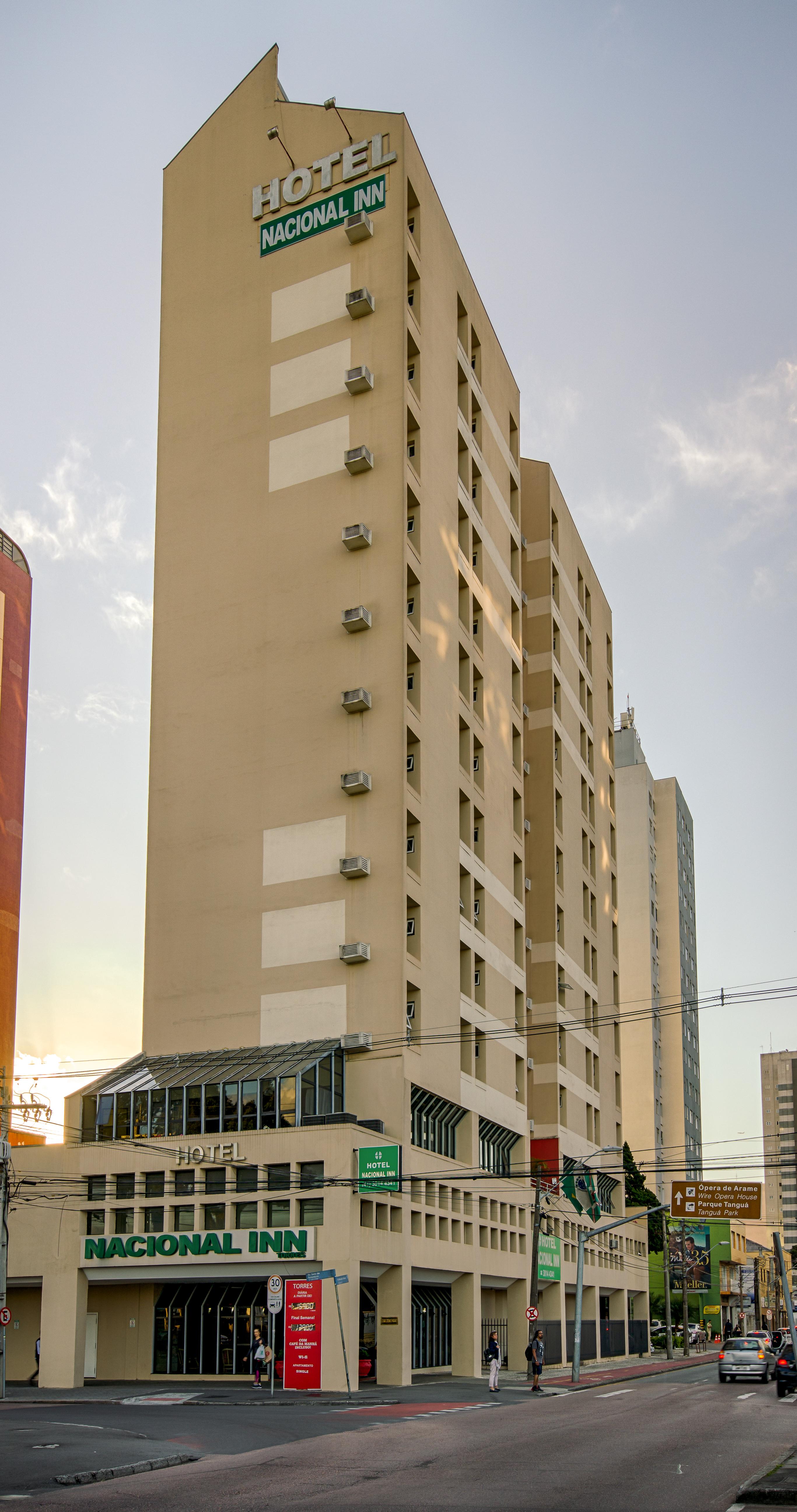 Hotel Nacional Inn Curitiba Torres Buitenkant foto