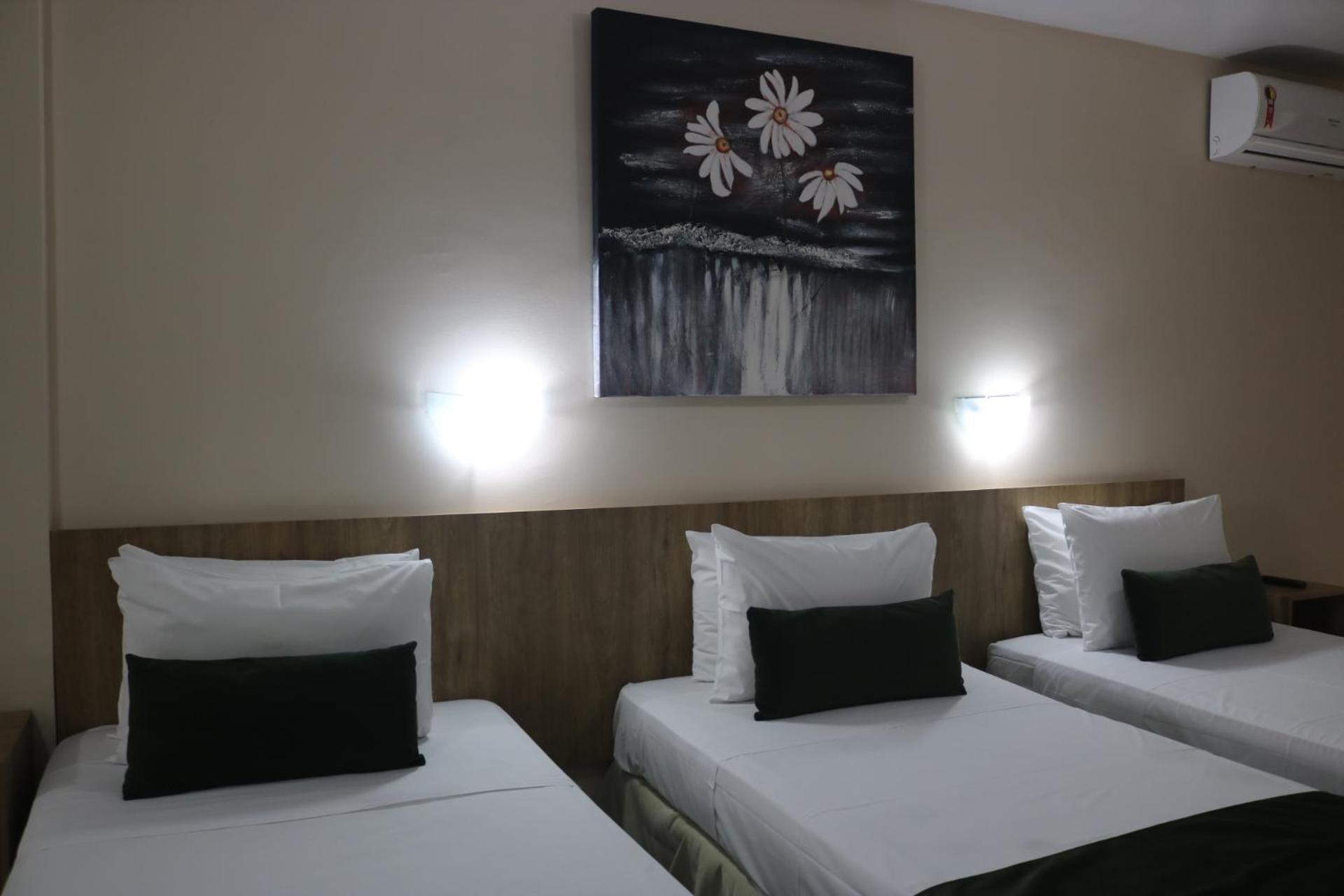 Hotel Nacional Inn Curitiba Torres Buitenkant foto